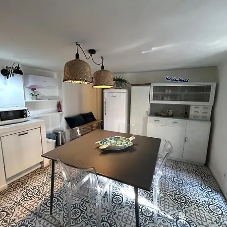 Nanhome By World アパート フィナーレ・リーグレ