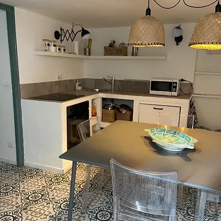 Nanhome * Finale Ligure