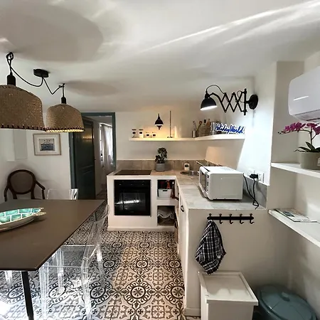 Nanhome Finale Ligure